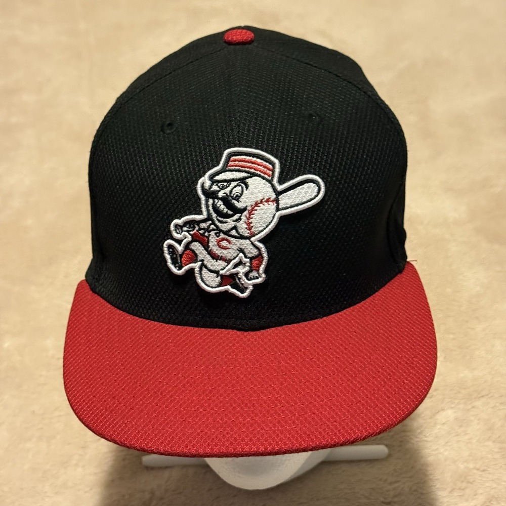 Cincinnati Reds New Era 59Fifty Fitted Hat 7 1/8  Mr Redlegs NWOT